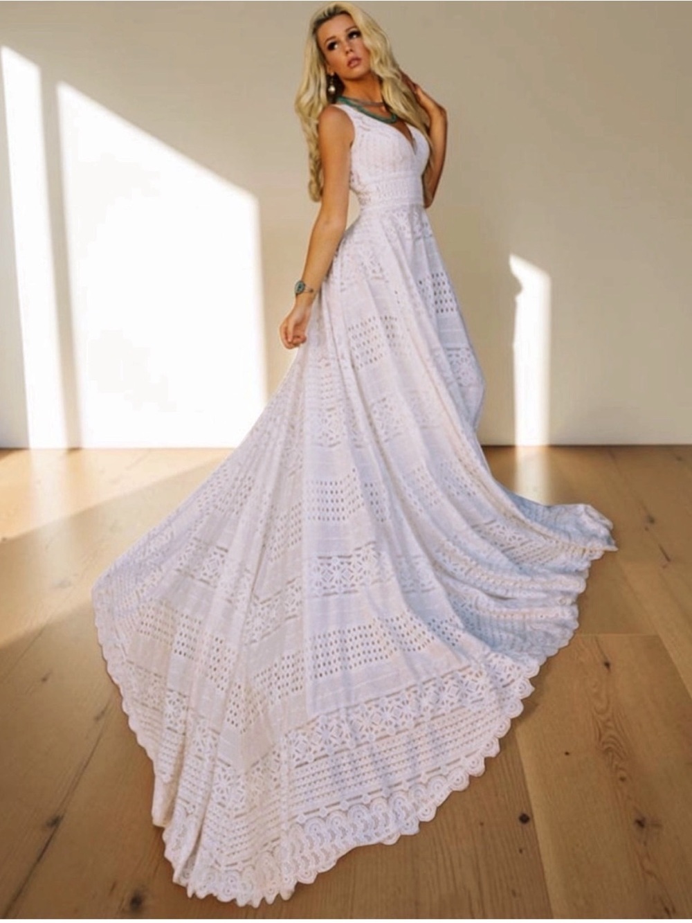 Wilderly Bohemian Bridal Gown Briar F184 
Size 10
